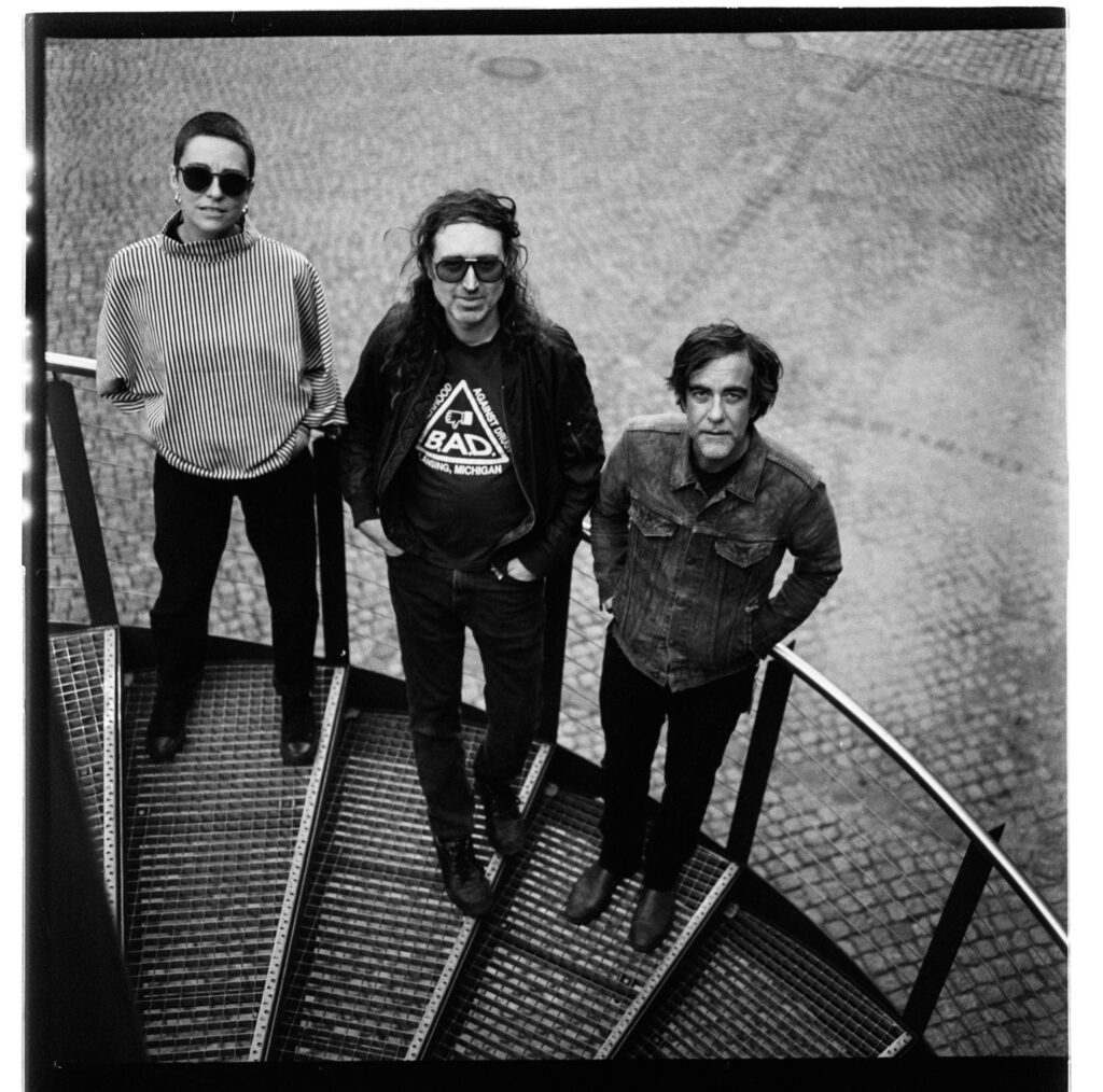 A Place To Bury Strangers (NYC based Noiserock)